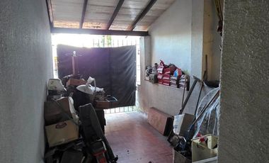 Chalet en venta c/ cochera en Florencio Varela