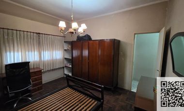 Chalet en venta c/ cochera en Florencio Varela