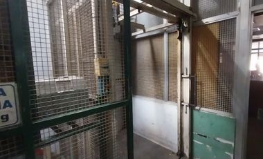 ALQUILER Depósito 900 m2 !!!