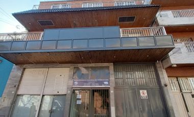 ALQUILER Depósito 900 m2 !!!