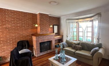 Interesante casa  en lote 10x33 ubicada en el corazon de Playa Grande