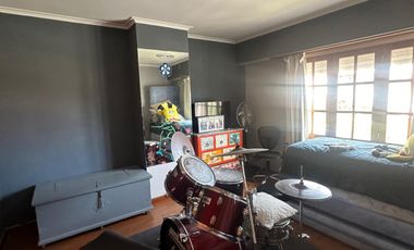 Interesante casa  en lote 10x33 ubicada en el corazon de Playa Grande