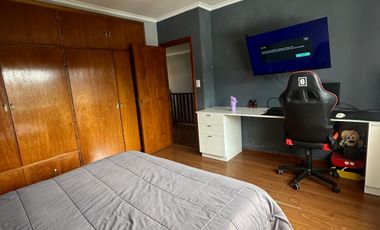 Interesante casa  en lote 10x33 ubicada en el corazon de Playa Grande