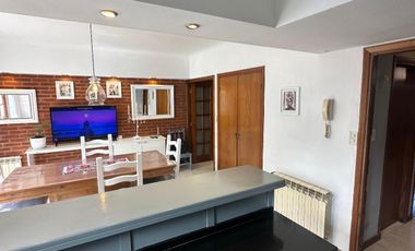 Interesante casa  en lote 10x33 ubicada en el corazon de Playa Grande