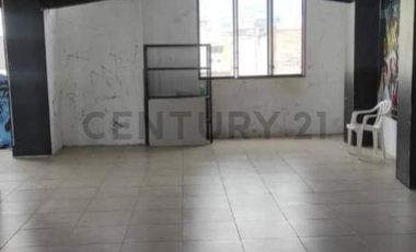 Rento Local Comercial en el Centro de Portoviejo