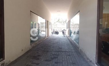 GEDUNG RUKAN COK AGUNG TRESNA & DEWI MADRI RENON DENPASAR, BALI