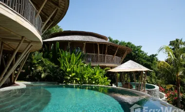 13 Bedroom Villa for sale in Abang, Bali