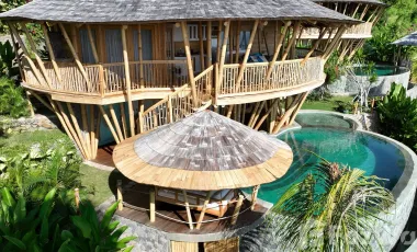 13 Bedroom Villa for sale in Abang, Bali