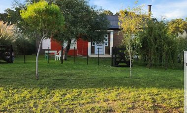 Casa en venta c/ cochera en Balneario Pehuen Co