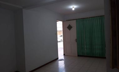 Disewakan rumah vila valensia ( min 2thn)