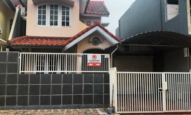 Disewakan rumah vila valensia ( min 2thn)