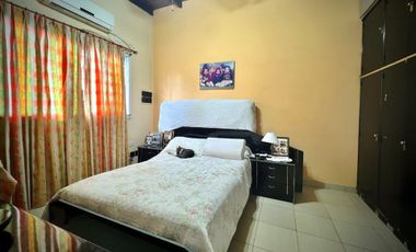 CASA EN VENTA LOMAS DE ZAMORA 5 AMBIENTES