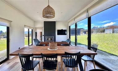 Casa en Venta en Country Pucón
