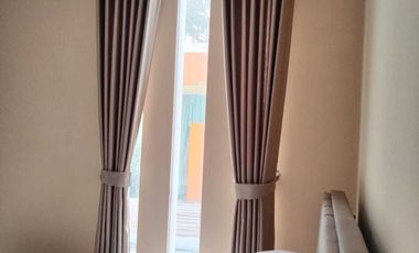 DI SEWA RUMAH HOEK MANINJAU