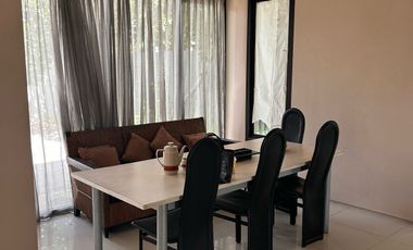 DI SEWA RUMAH HOEK MANINJAU