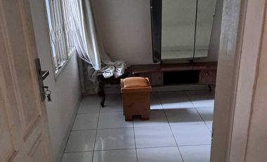 RUMAH LOKASI SANGAT STRATEGIS DAN NYAMAN