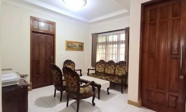 Dijual Rumah Luas dan Strategis Dekat Pemda Karawang