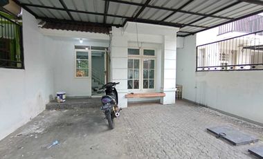 Disewakan Rumah 2 Lantai Siap Pakai sudah renov di Taman Palem lestari