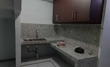 Disewakan Rumah 2 Lantai Siap Pakai sudah renov di Taman Palem lestari