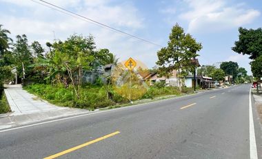 Tanah Pinggir Jalan Raya Pakem Turi Lokasi Strategis