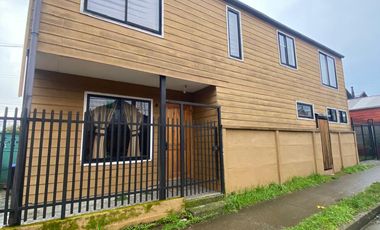 SE ARRIENDA CASA AMOBLADA EN BARRIO LOS CONQUISTADORES