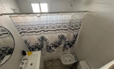 Casa en alquiler temporario - 4 Dormitorios 2 Baños - Mar del Plata