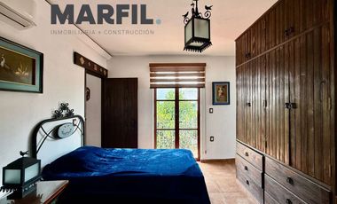 Hermosa Casa estilo Colonial 4 Recámaras en Venta en Esmeralda Norte Colima