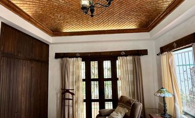 Hermosa Casa estilo Colonial 4 Recámaras en Venta en Esmeralda Norte Colima