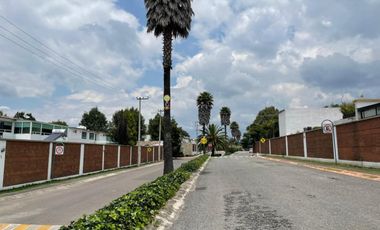 Casa en Venta Fracc Bosques de Encinos, cerca carretera México Toluca