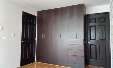 Casa en Venta Fracc Bosques de Encinos, cerca carretera México Toluca