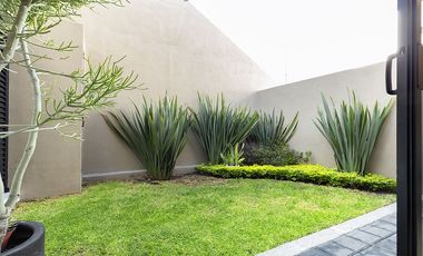 Casa en venta en Querétaro, El Marqués, Zibatá, con pasillo lateral