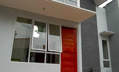 DIKONTRAKAN RUMAH TANAH LUAS CLUSTER DEKAT PONDOK CABE