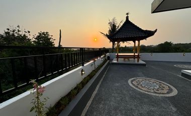 Villa Tropis Minimalis Dekat Pantai di Banjarangkan Klungkung