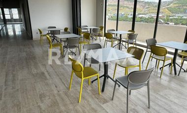 VENTA OFICINA JURICA - (3)