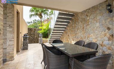 Exceptional Koh Samui Villa with Stunning Sea&Mountain View