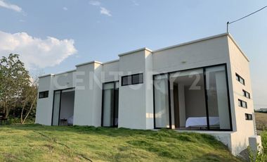 Casa en venta en exclusivo sector de Alvarado, Tolima