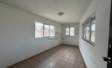 Gran oportunidad sobre Av. Las Torres | Edificio ideal para negocio