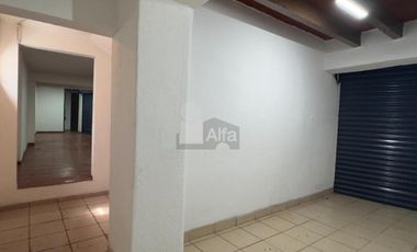 Gran oportunidad sobre Av. Las Torres | Edificio ideal para negocio