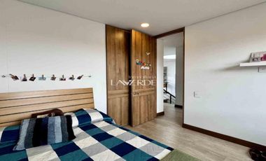 Casa moderna con espacios únicos y gran zona verde en Palos Verdes