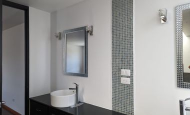 CASA EN RENTA EN PLAZUELAS DE ZEREZOTLA,  PARA PERSONAS DE 3A EDAD CON ELEVADOR