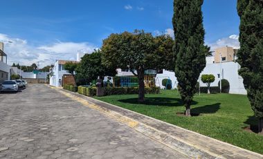 CASA EN RENTA EN PLAZUELAS DE ZEREZOTLA,  PARA PERSONAS DE 3A EDAD CON ELEVADOR