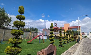 CASA EN RENTA EN PLAZUELAS DE ZEREZOTLA,  PARA PERSONAS DE 3A EDAD CON ELEVADOR