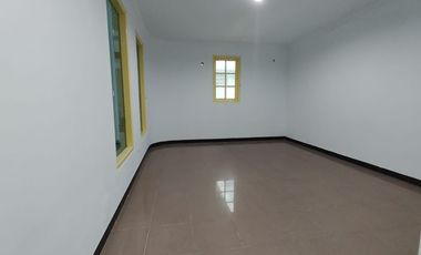 Rumah Bisa Untuk Kantor Di Griya Indah Jl. Godean  KM 3 Dekat UGM