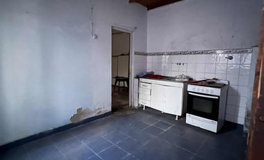 Propiedad ubicada en calle Italia al 1000 - San Miguel del Monte