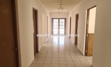 LOCAL EN VENTA EN TEQUISQUIAPAN