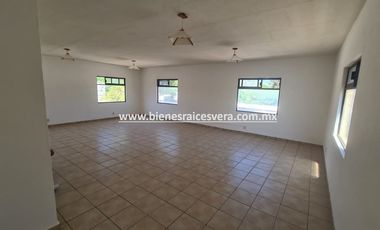 LOCAL EN VENTA EN TEQUISQUIAPAN