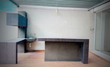 Casa en RENTA en el campestre