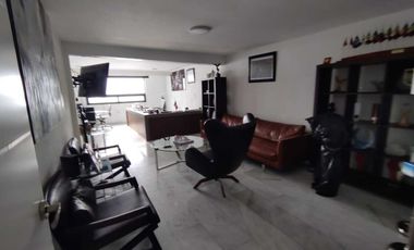 Casa Remodelada con Acabados Premium