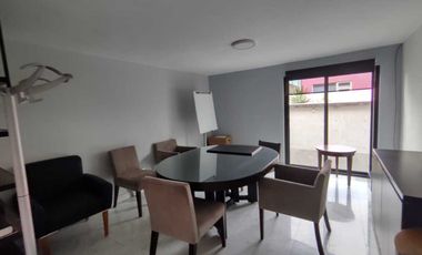 Casa Remodelada con Acabados Premium