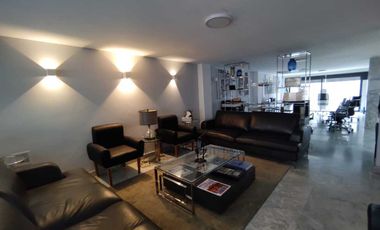 Casa Remodelada con Acabados Premium